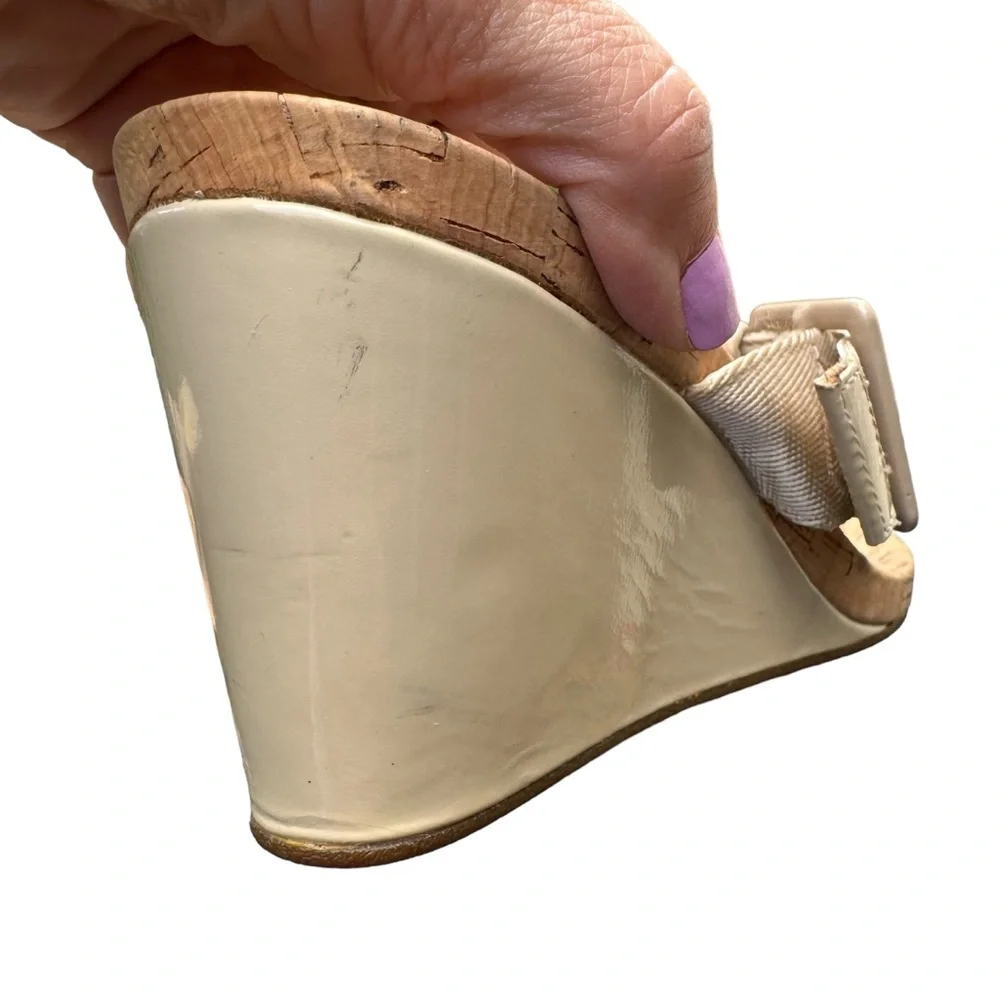 Coach Bernadette Cream/Beige Wedge Sandal Size 7